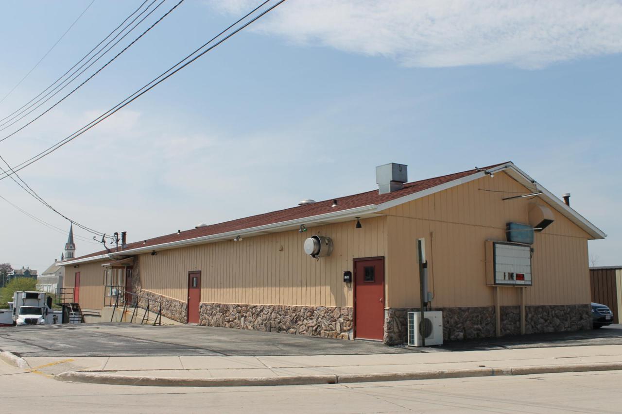 1204 18th St - Photo 1