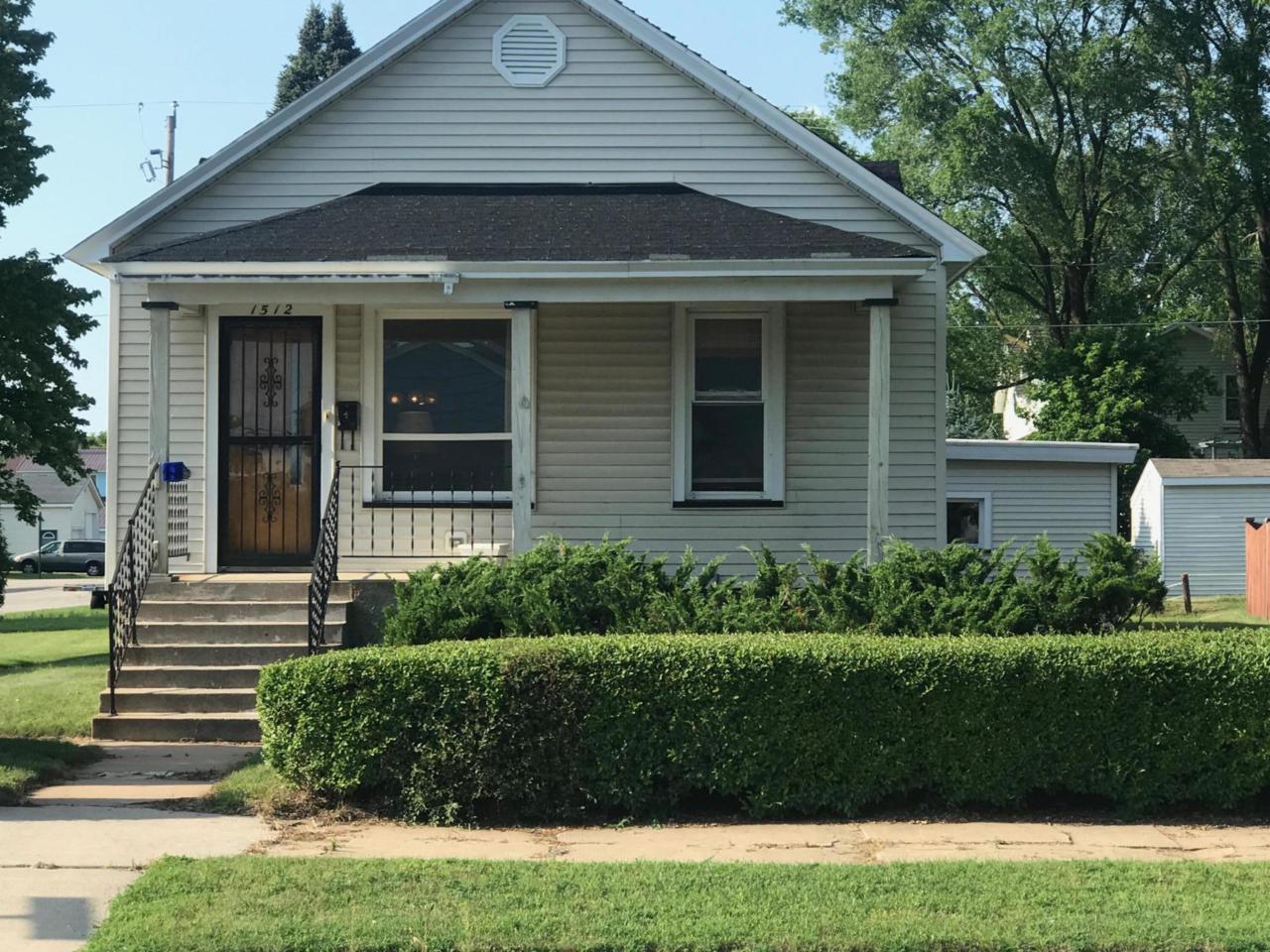 1512 26th Ave - Photo 1