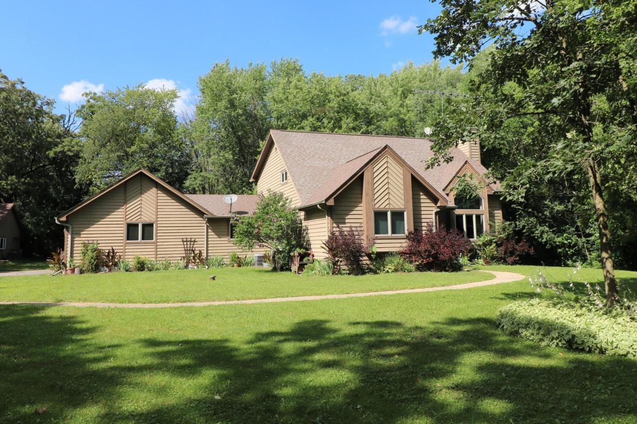 23700 Washington Ave - Photo 1
