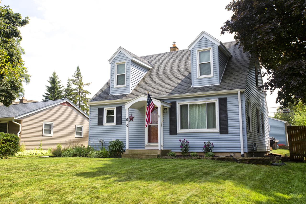 11015 Harvard Ln - Photo 1