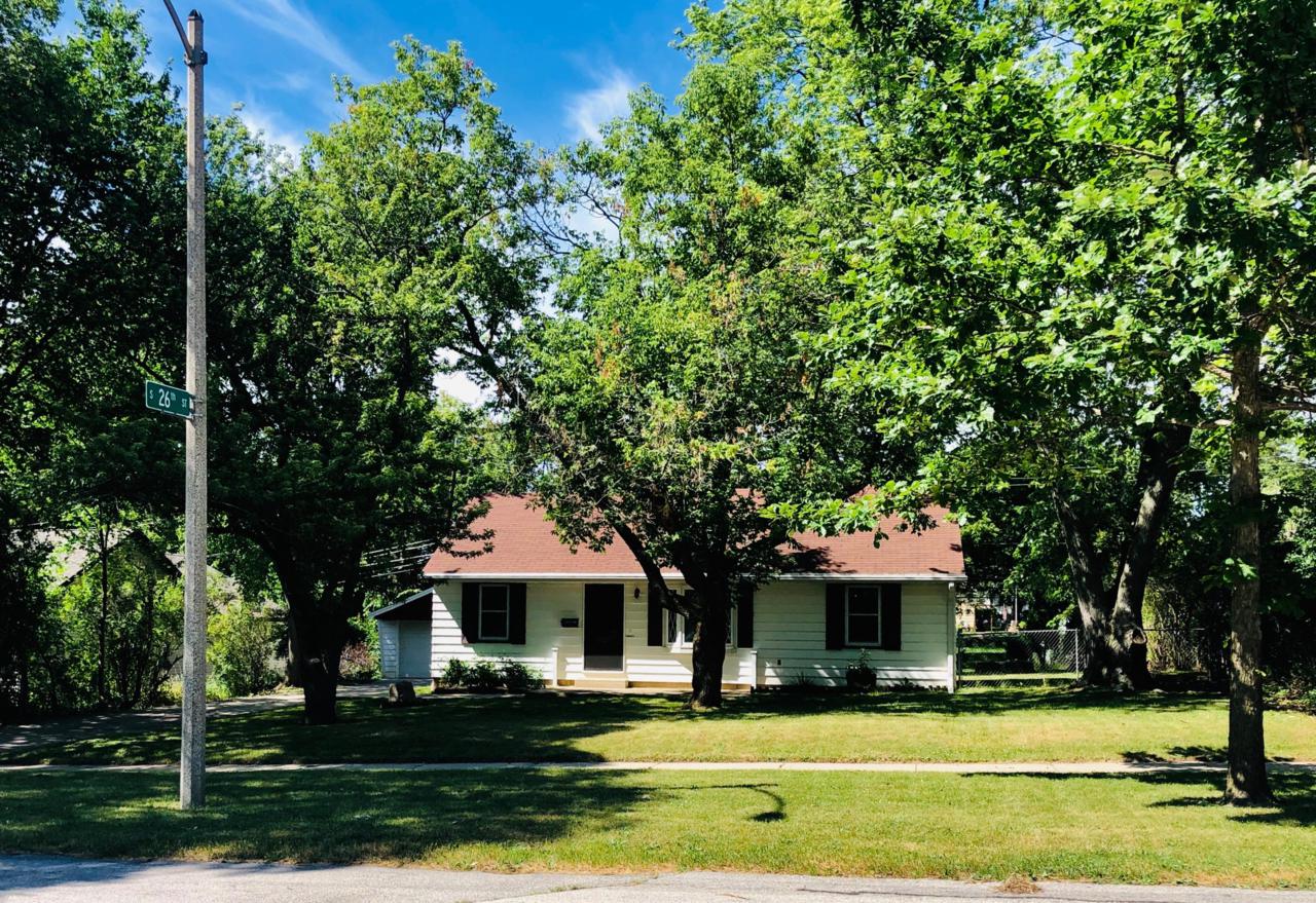 2514 Ramsey Ave - Photo 1