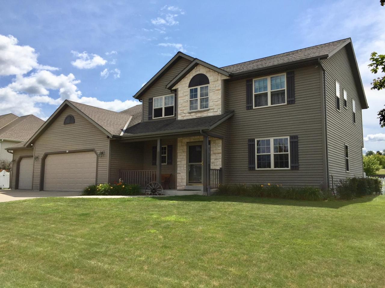 819 Harrison St - Photo 1