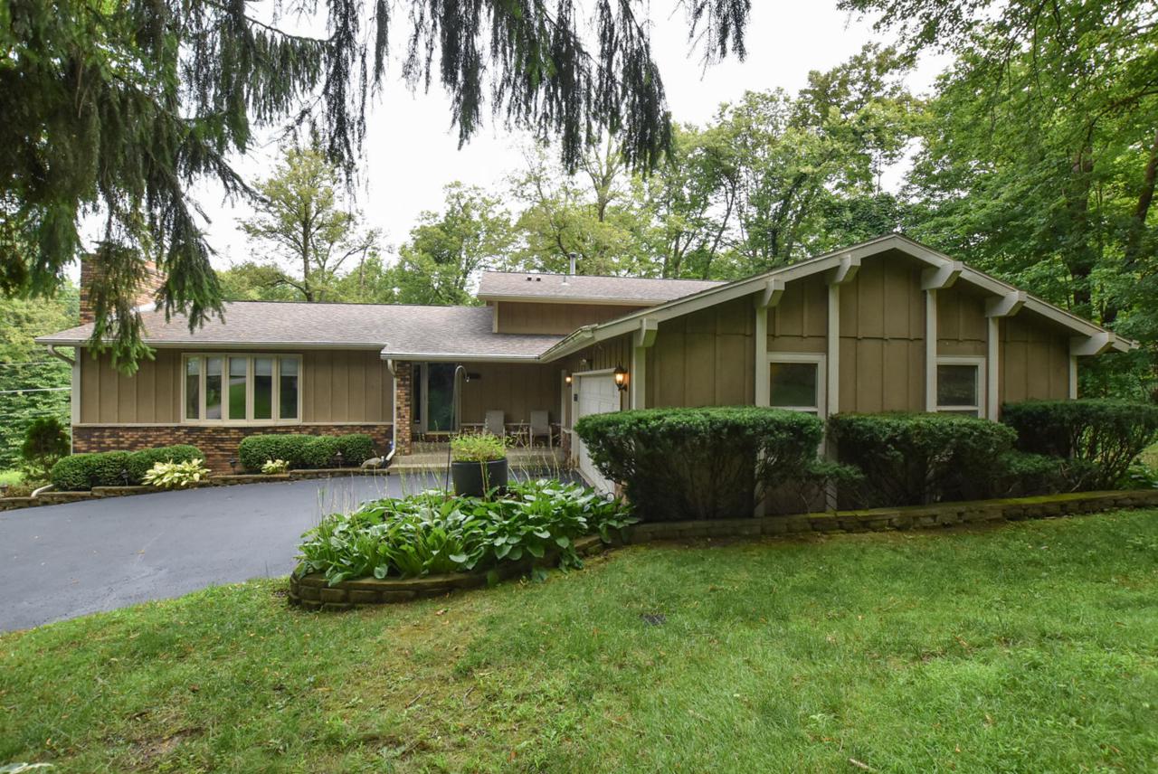 N3102 Grandview Dr - Photo 1