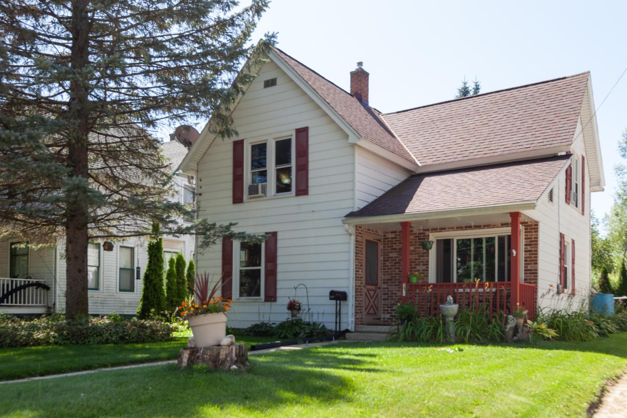 331 Main St - Photo 1