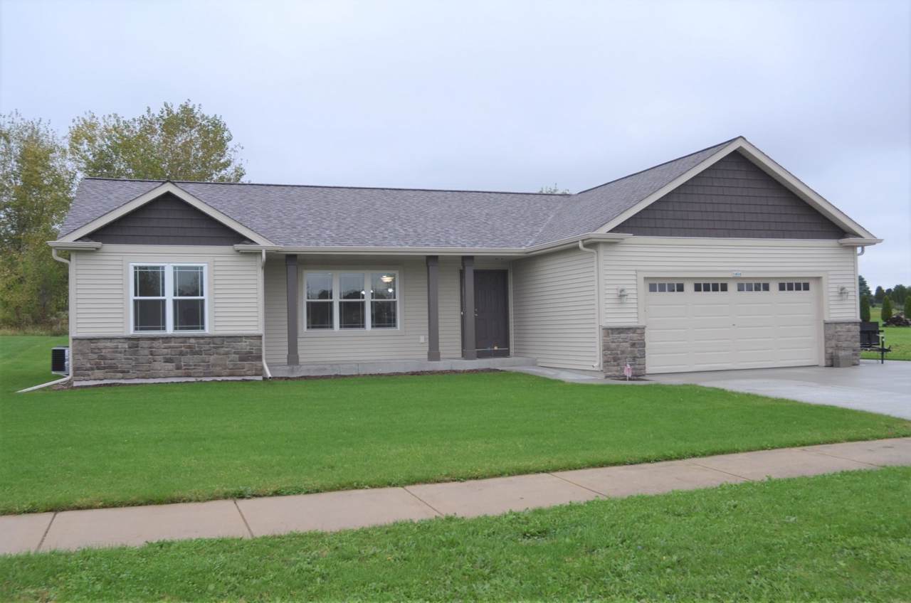 1404 Schuman Dr - Photo 1