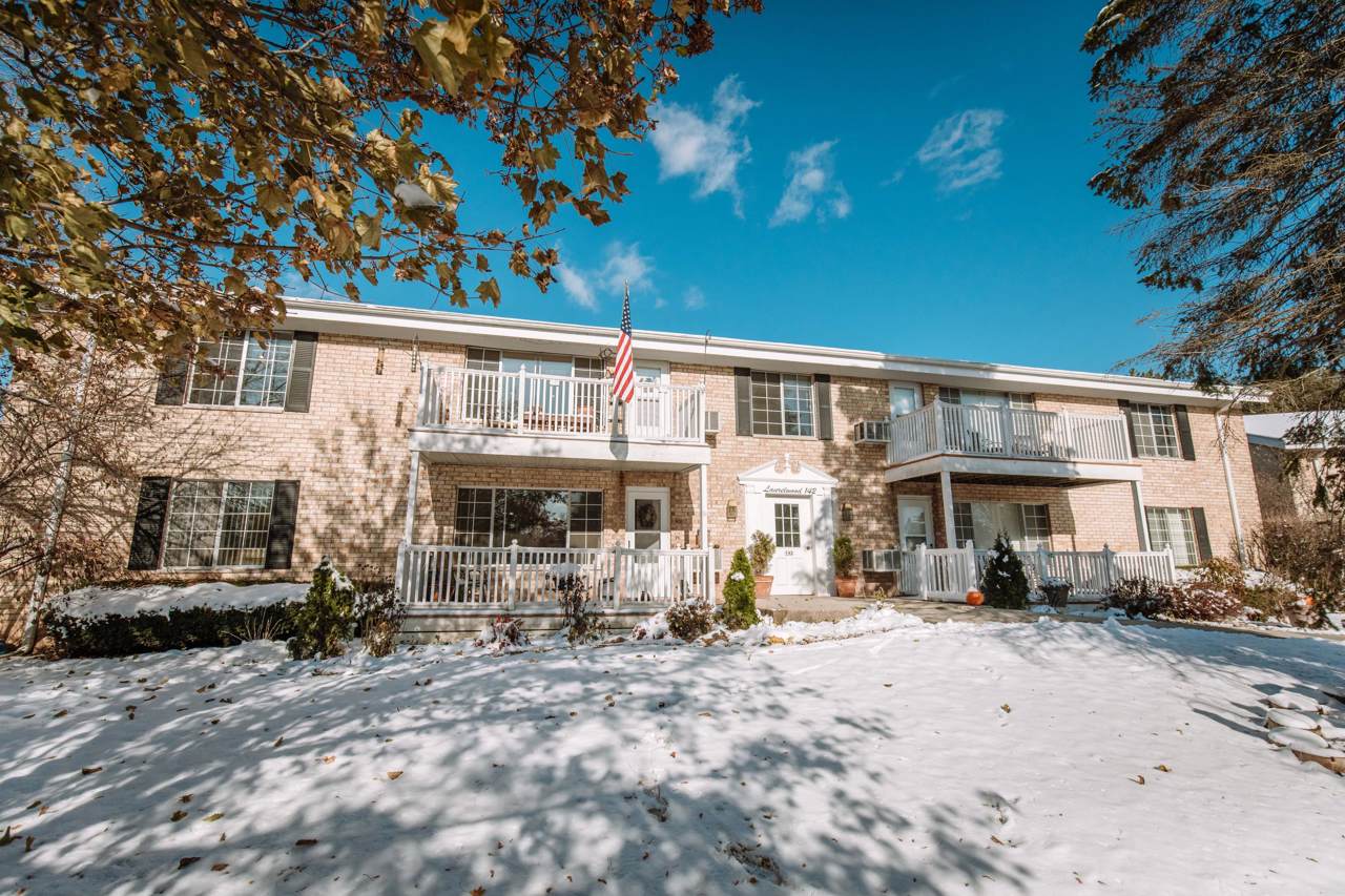 142 Heidel Rd - Photo 1