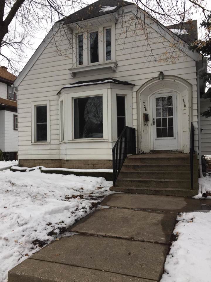 728 93rd St - Photo 1