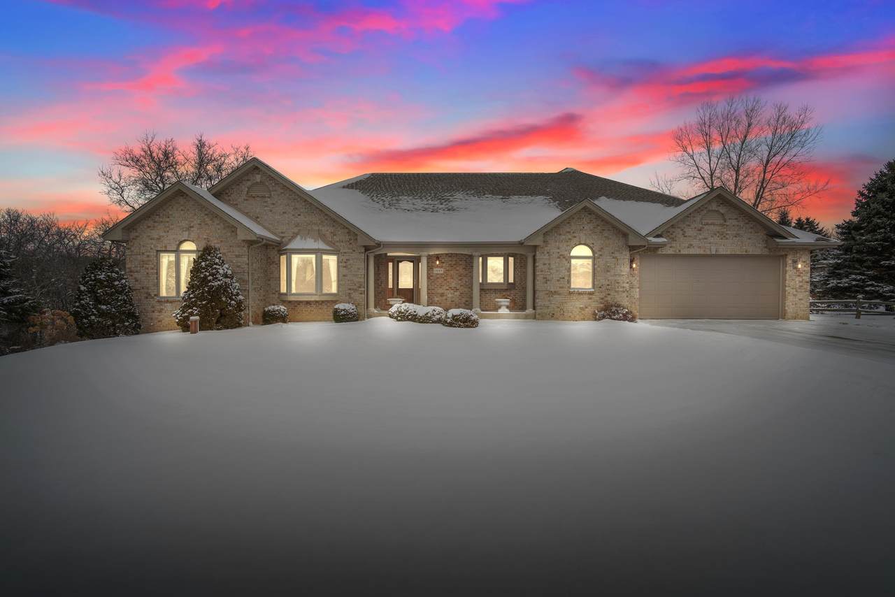 1055 63rd Ave - Photo 1