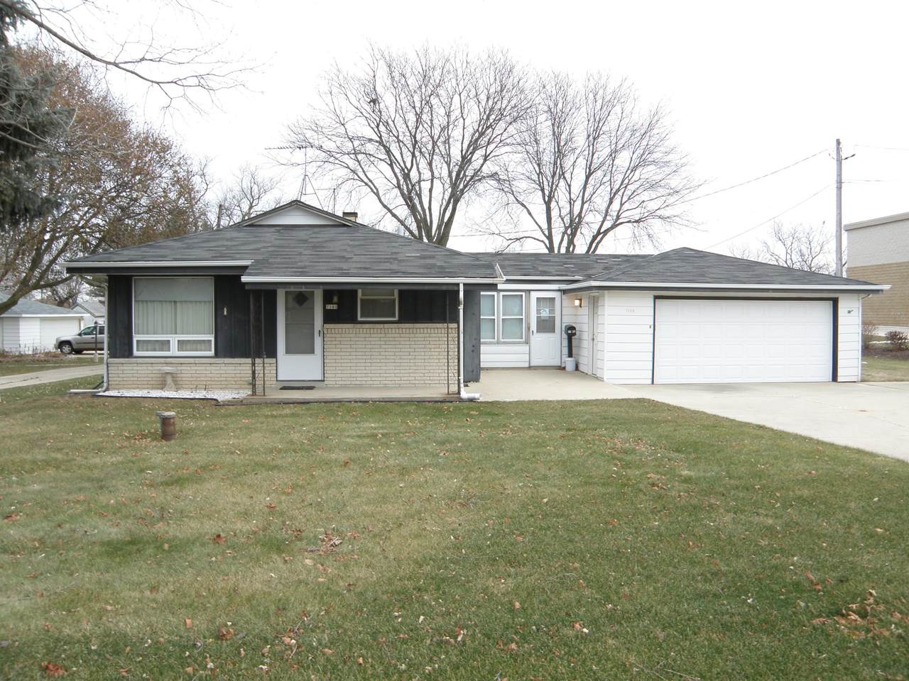 7140 13th St - Photo 1