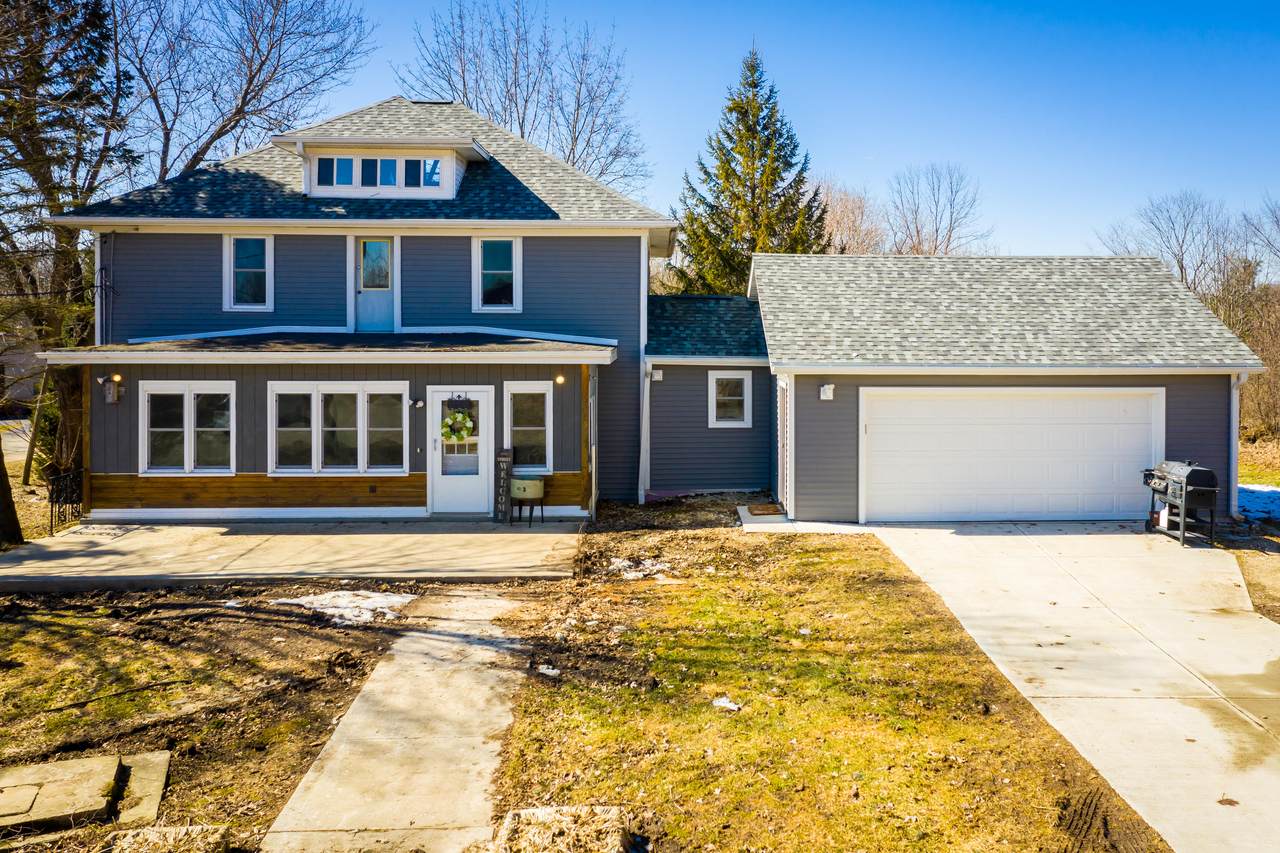 N2089 Double D Rd - Photo 1