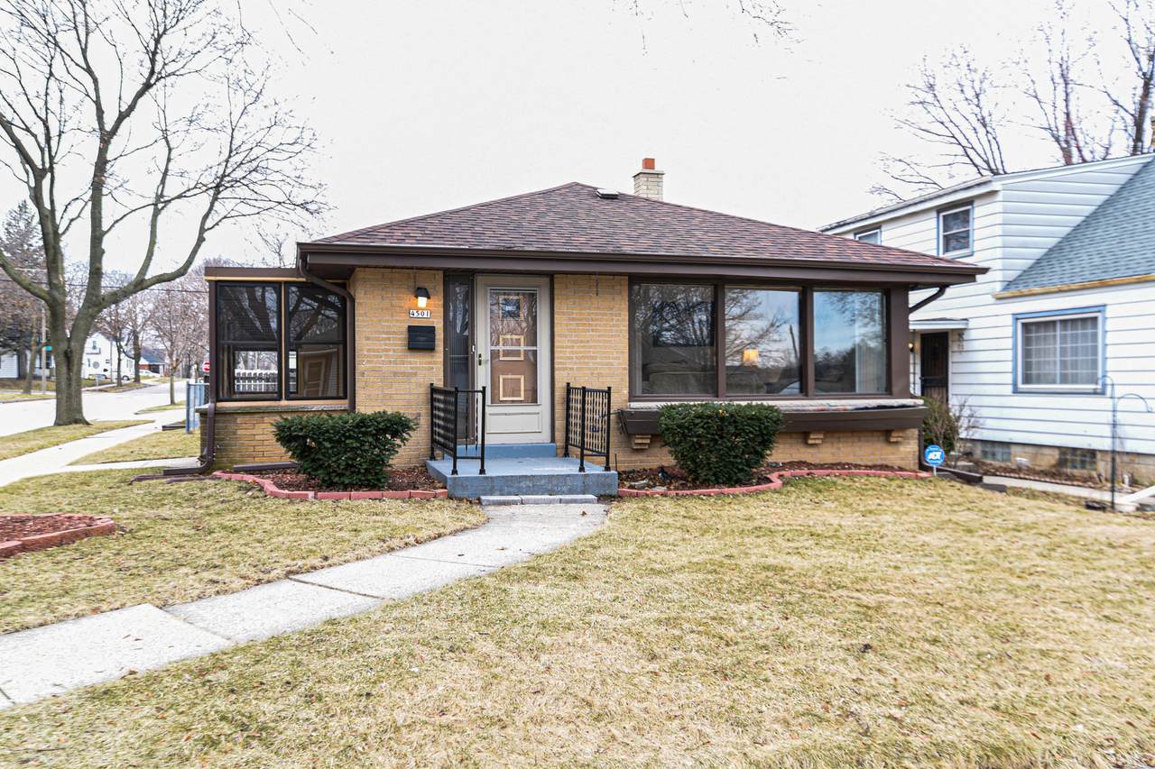4501 56th St - Photo 1