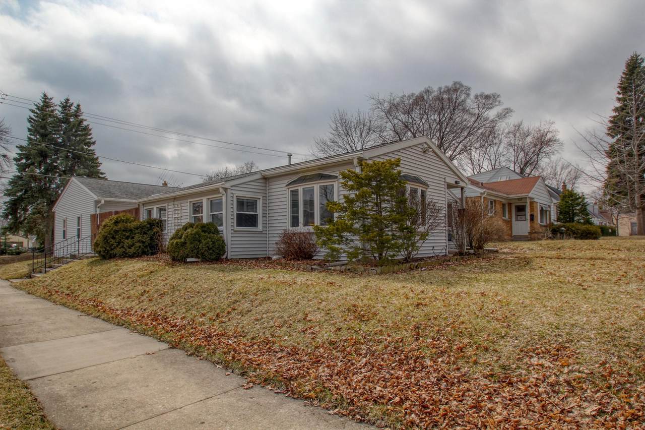 8103 Keefe Ave - Photo 1
