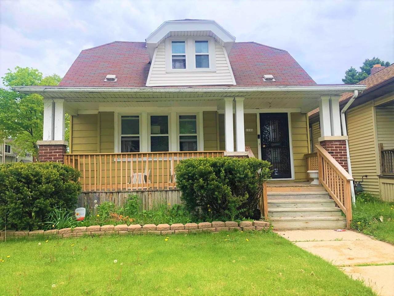 2190 55th St - Photo 1