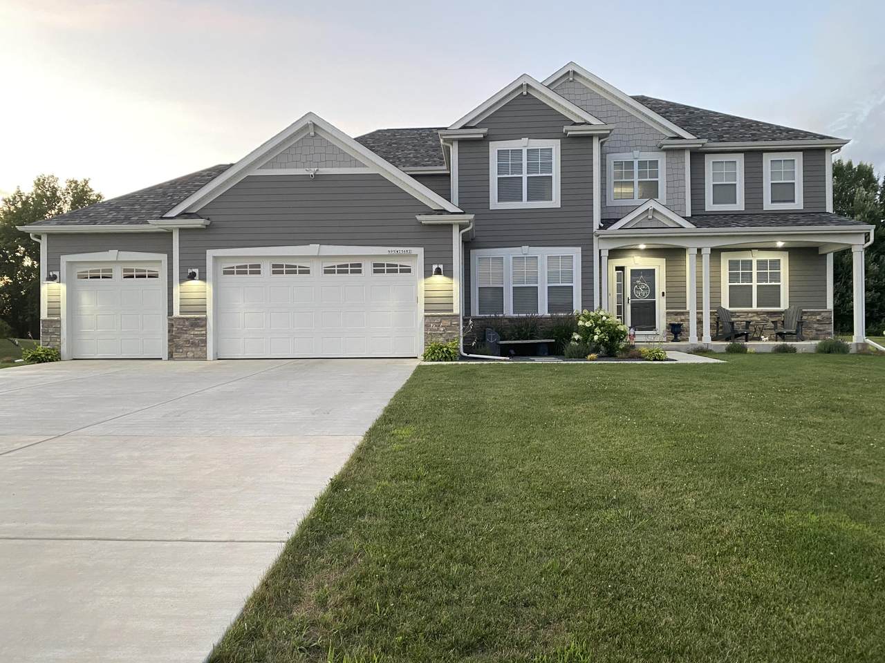 N95W25682 Norwauk Rd - Photo 1