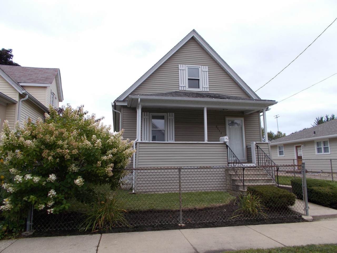 6513 28th Ave - Photo 1