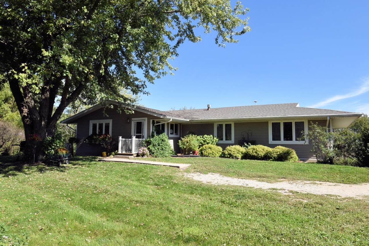N5608 Harvey Rd - Photo 1