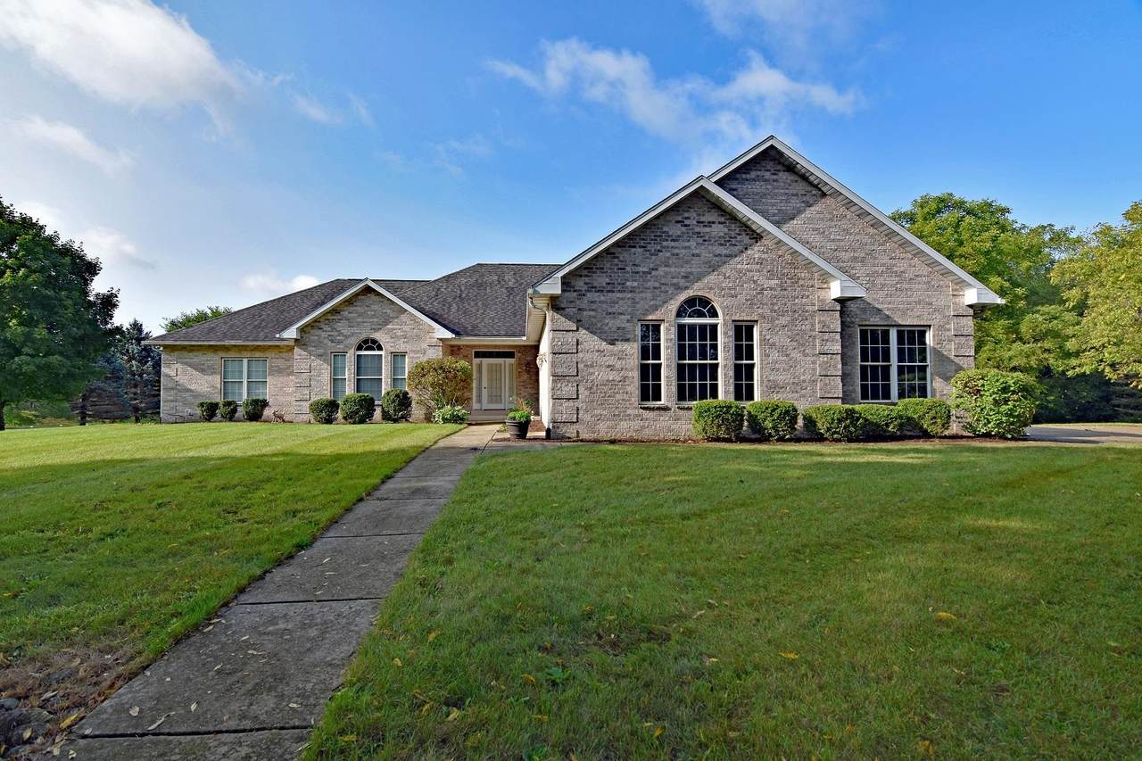 920 Teut Rd - Photo 1