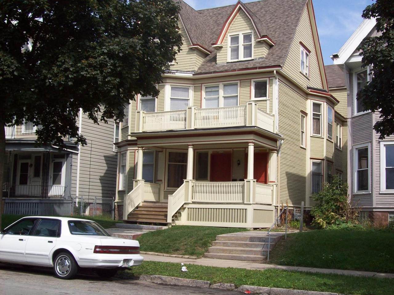 2648 2nd St - Photo 1