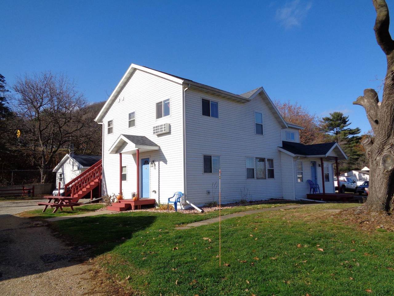 46937 Riverview Dr - Photo 1
