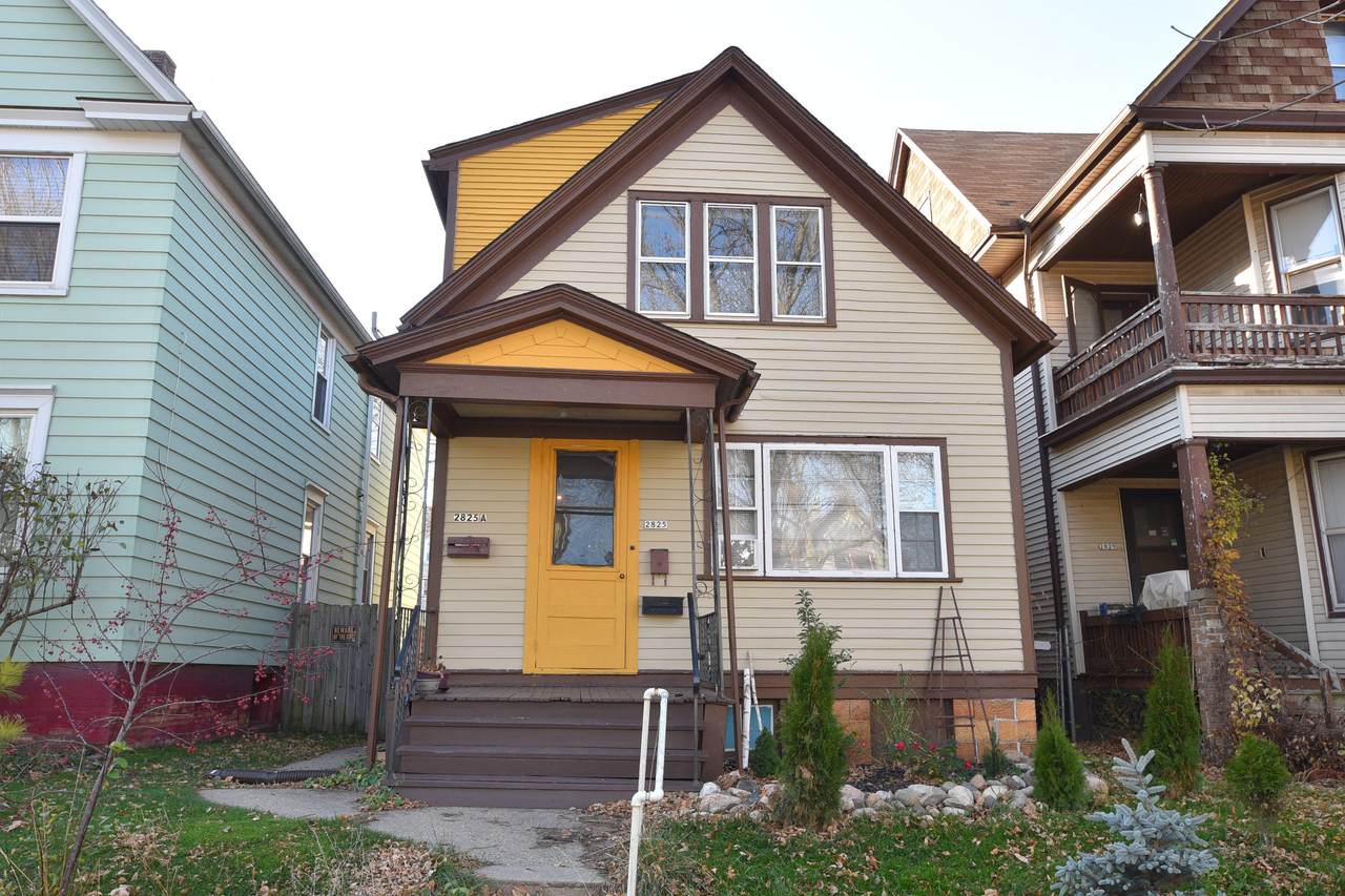 2825 Booth St - Photo 1
