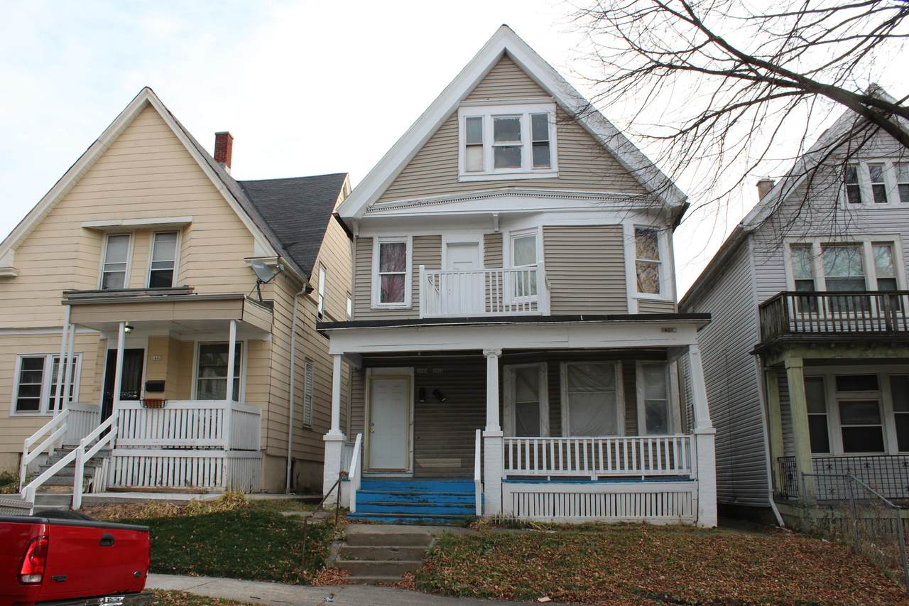 1438 34th St - Photo 1
