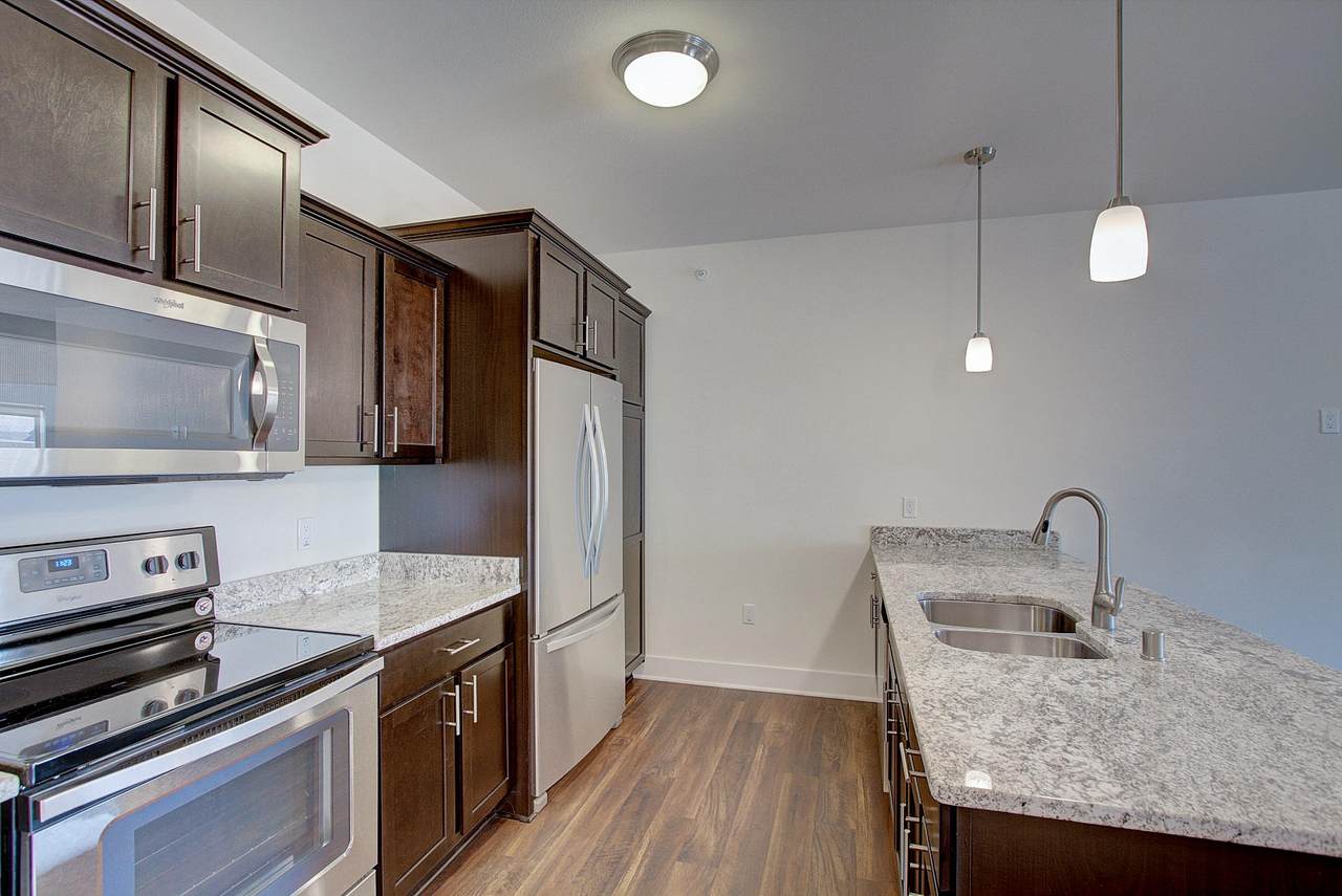 4505 110th St - Photo 1