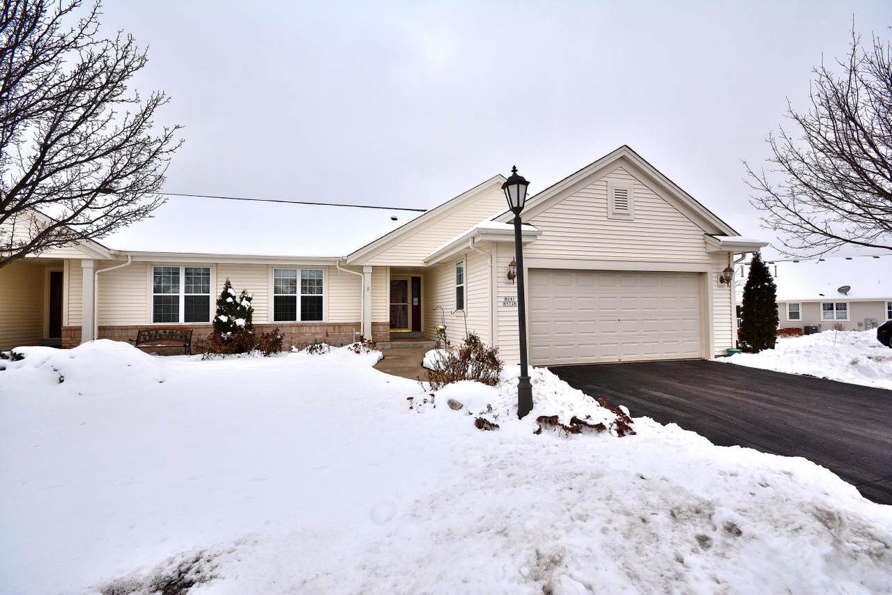 W241N5728 Cedar Ln - Photo 1