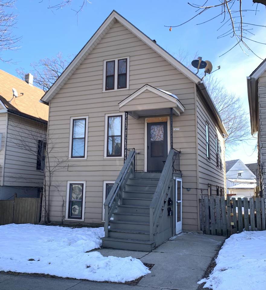 1455 Windlake Ave - Photo 1
