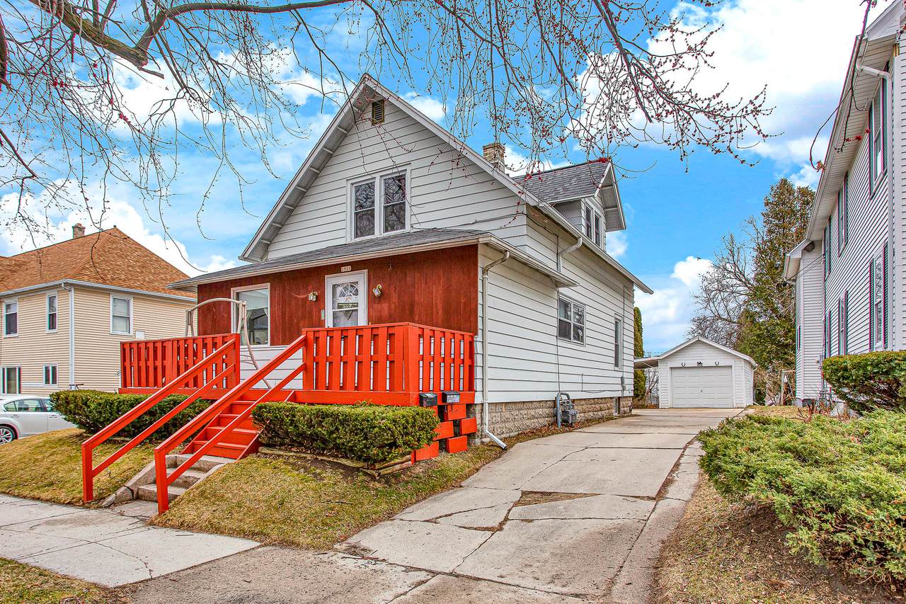 1511 11th St - Photo 1