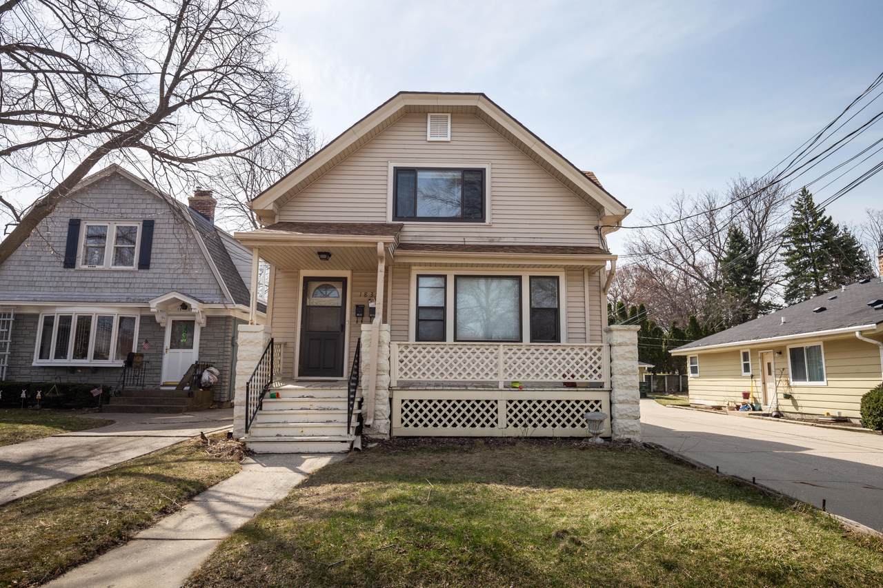 1835 Howard Ave - Photo 1