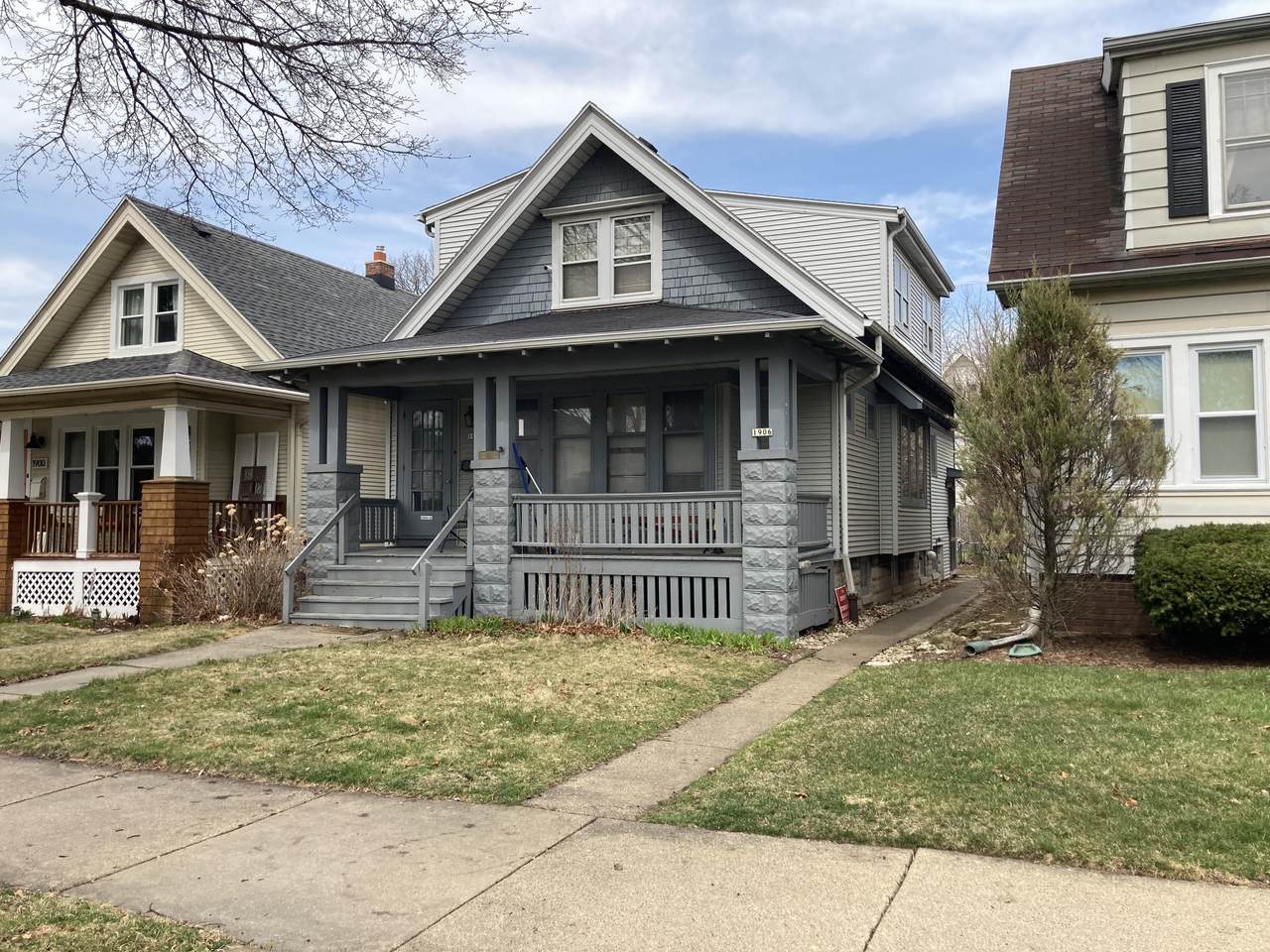 1904 Kenmore Pl - Photo 1