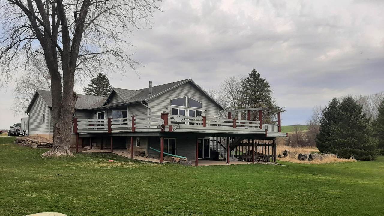 W4623 Spruce Dr - Photo 1