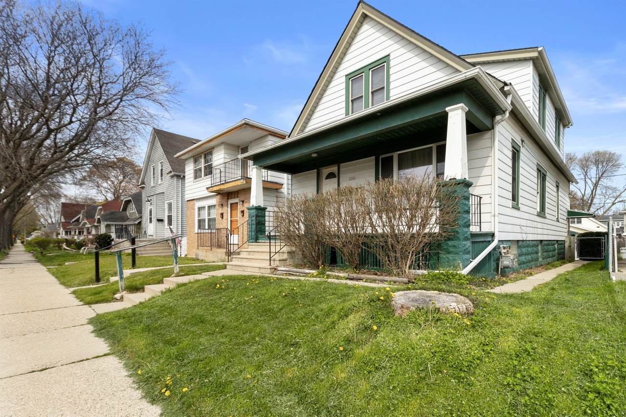 3456 Pennsylvania Ave - Photo 1