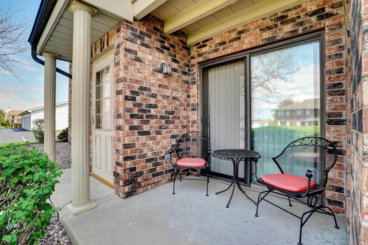 6650 Mariner Dr - Photo 1