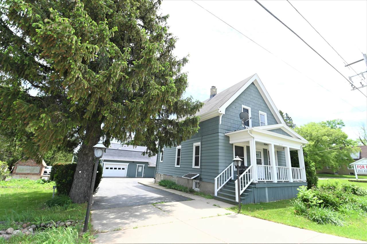 11126 Wauwatosa Rd - Photo 1