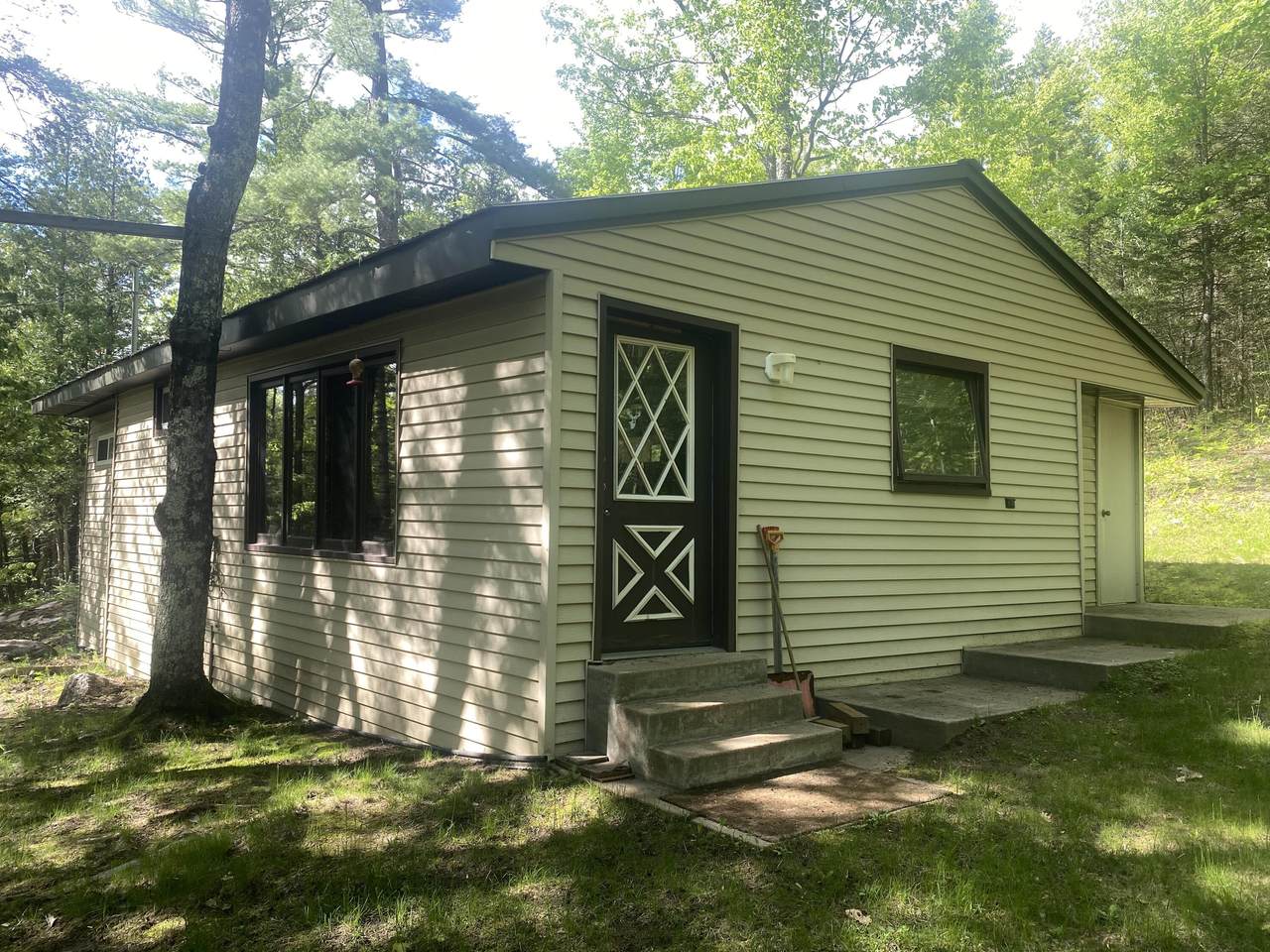 W8046 Bell Crossing Rd - Photo 1