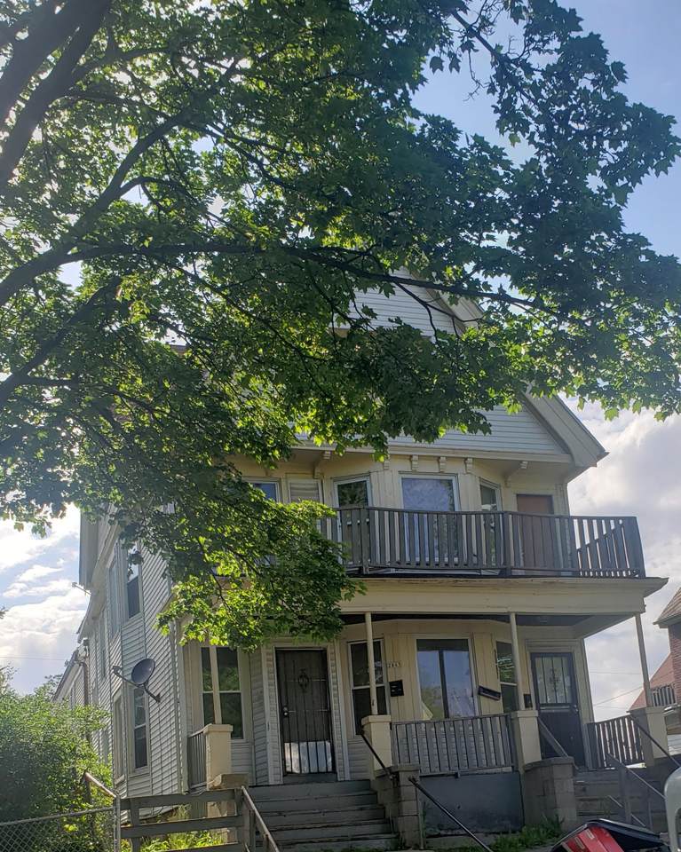 2865 19th St - Photo 1