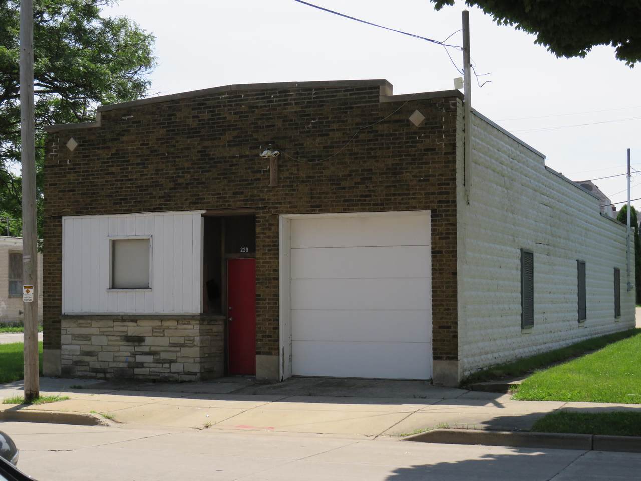 229 Keefe Ave - Photo 1