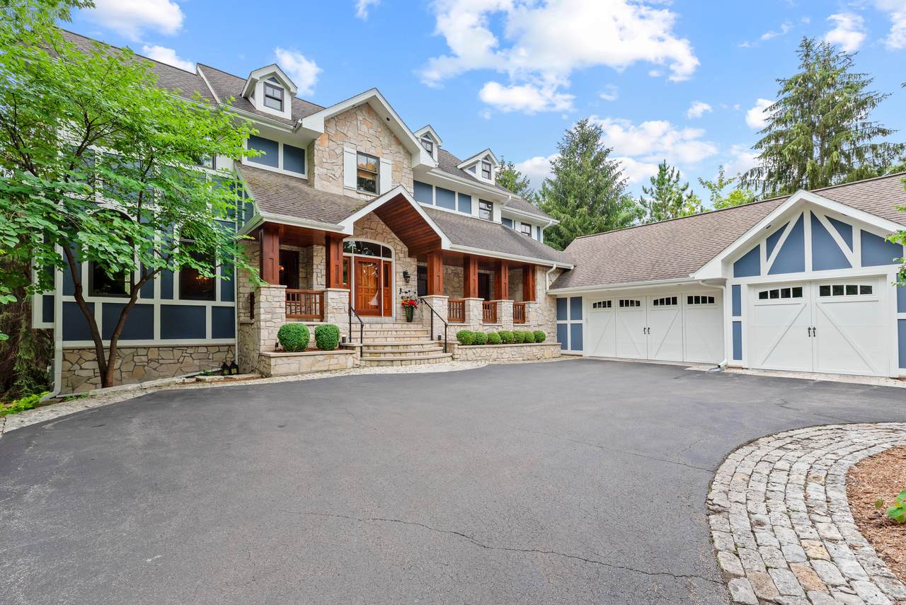 W334N5832 Garvin Ln - Photo 1