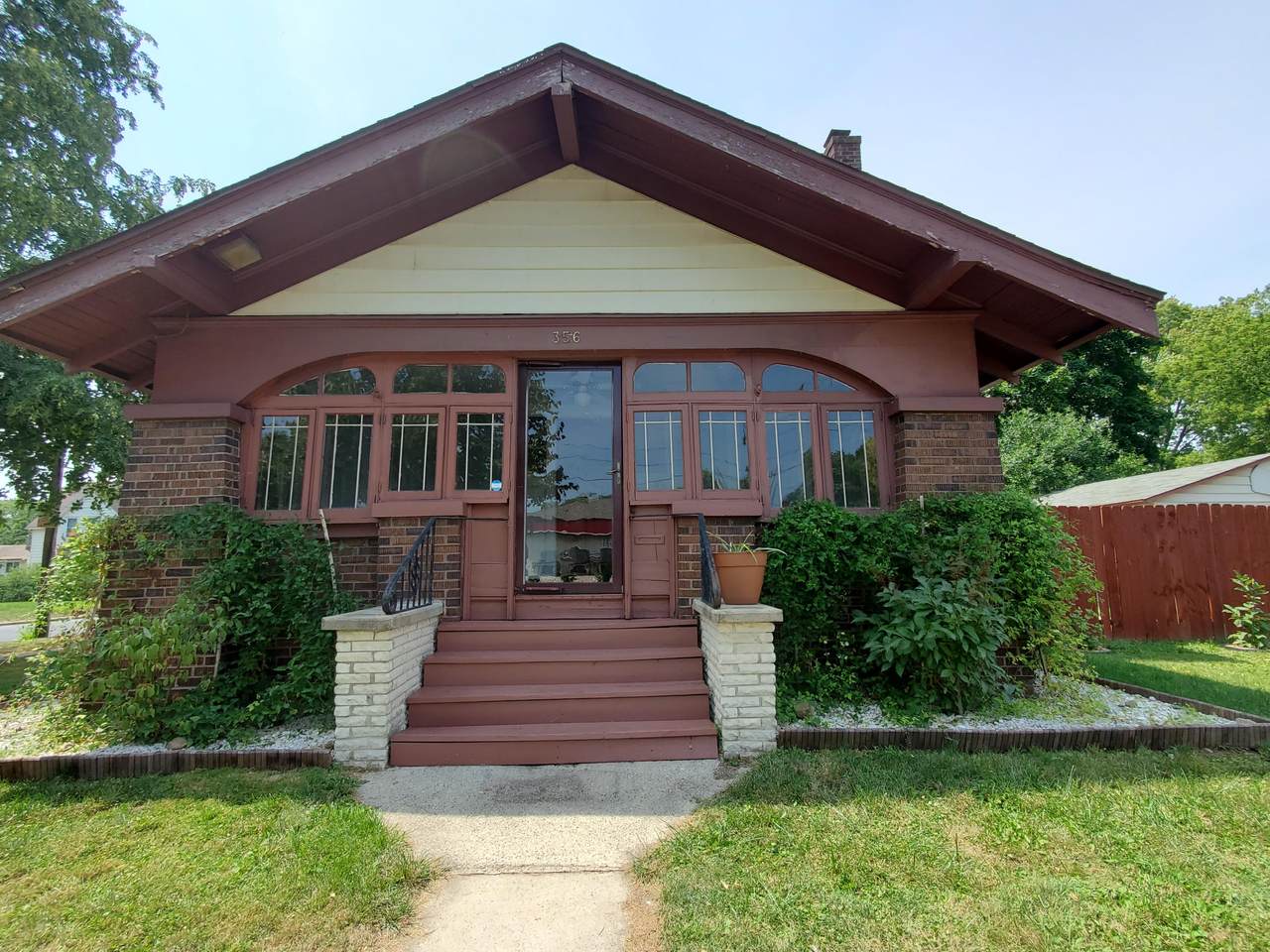 356 Main St - Photo 1