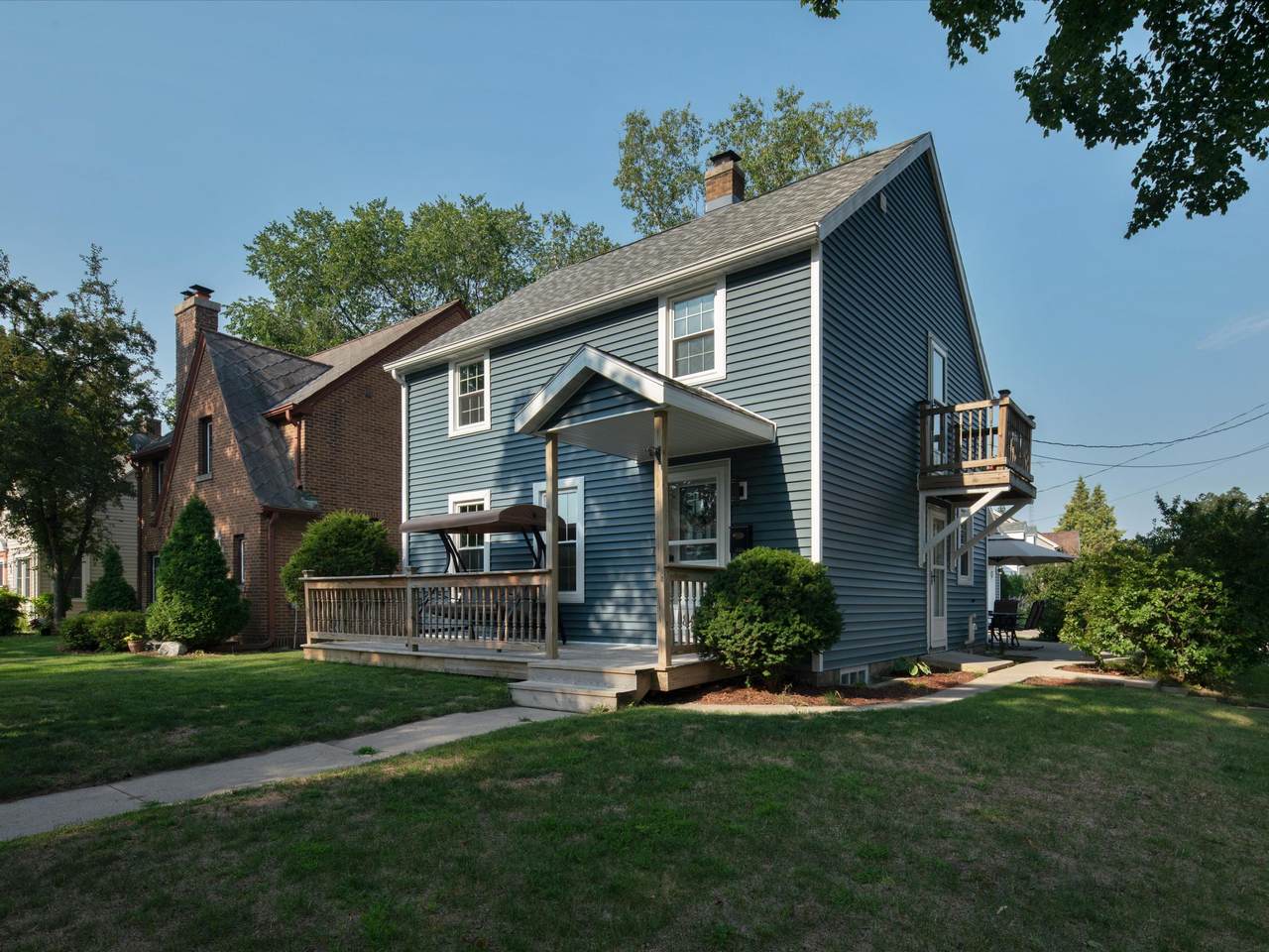 848 15th St - Photo 1