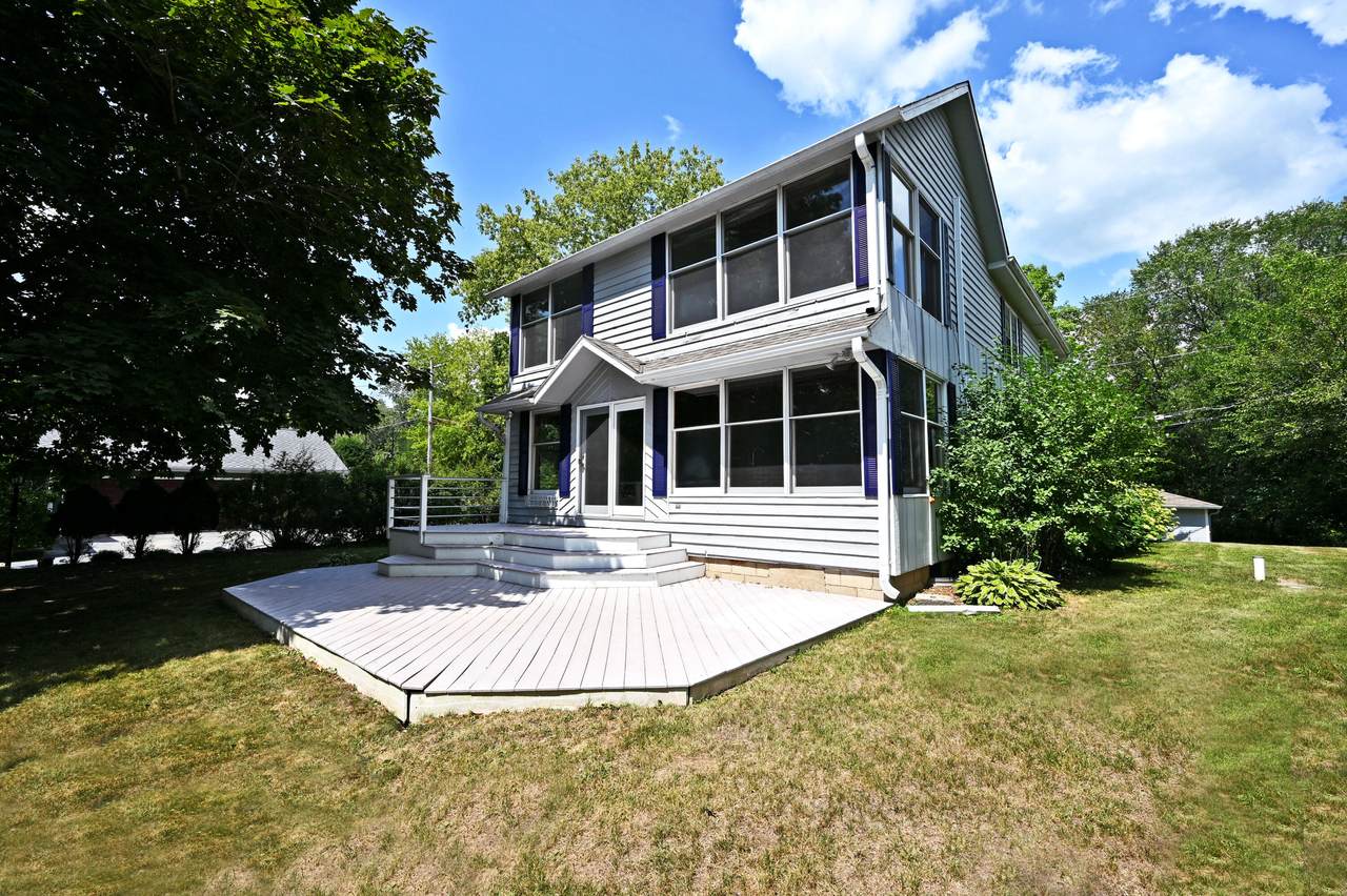 W349N5586 Lake Dr - Photo 1