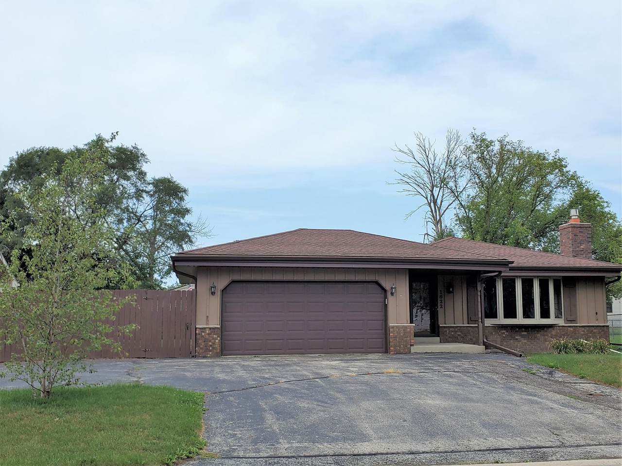 1822 Milldrum St - Photo 1