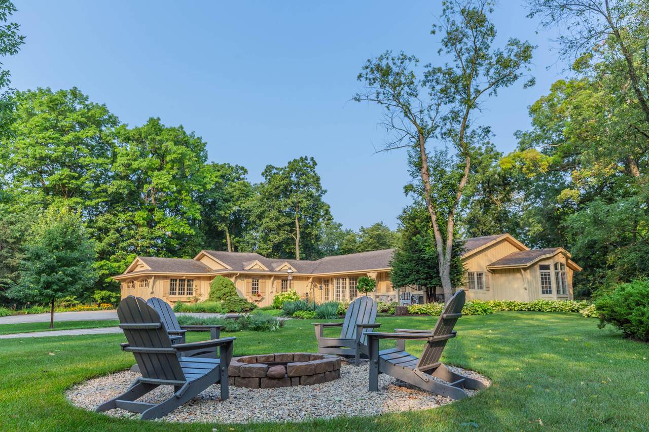 415 Wildwood Ridge - Photo 1