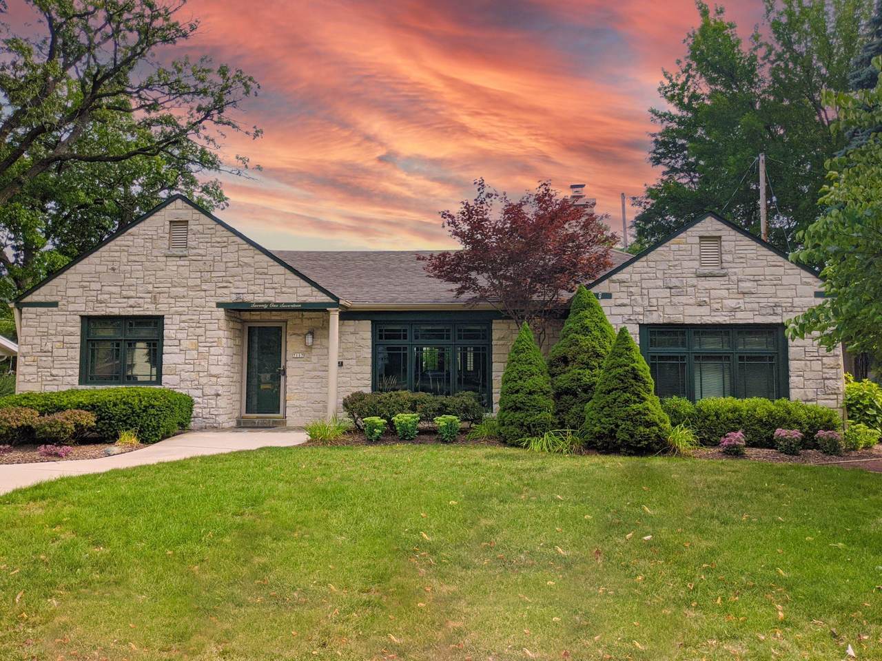 7117 Wellauer Dr - Photo 1