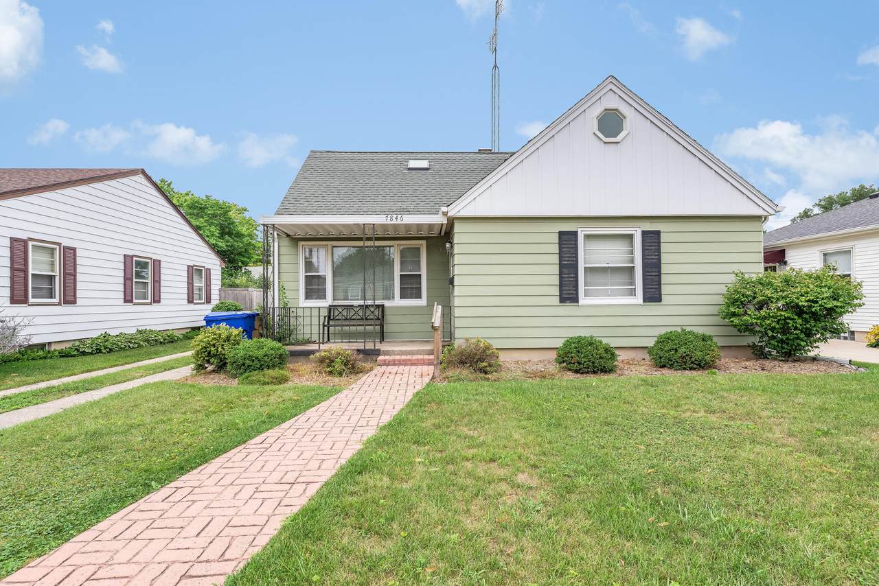 7846 24th Ave - Photo 1