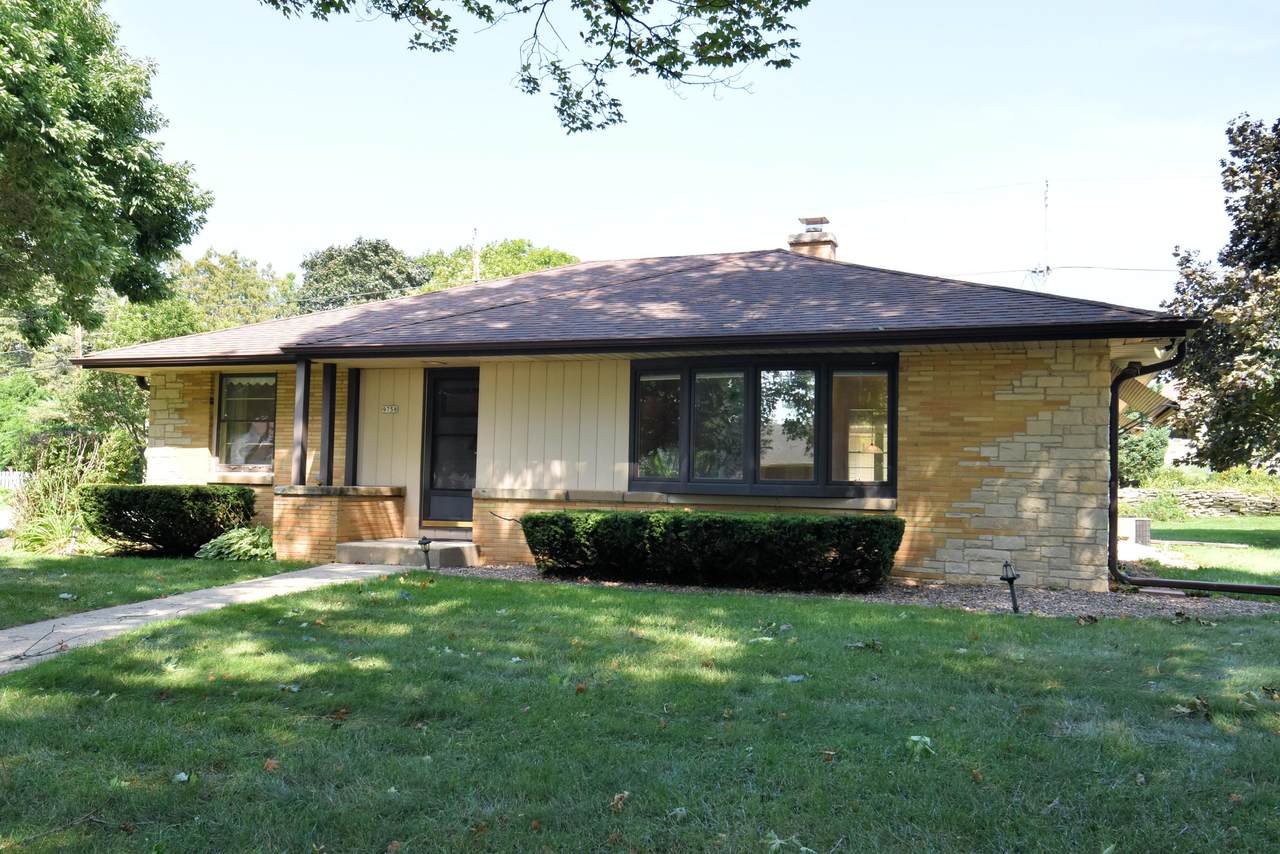 9758 Argonne - Photo 1
