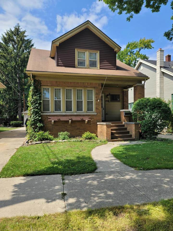 430 Shelley Dr - Photo 1