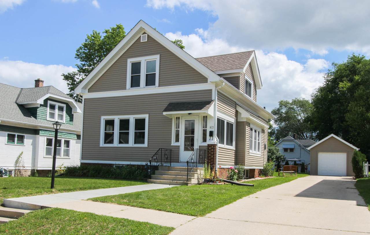 617 3rd Ave - Photo 1