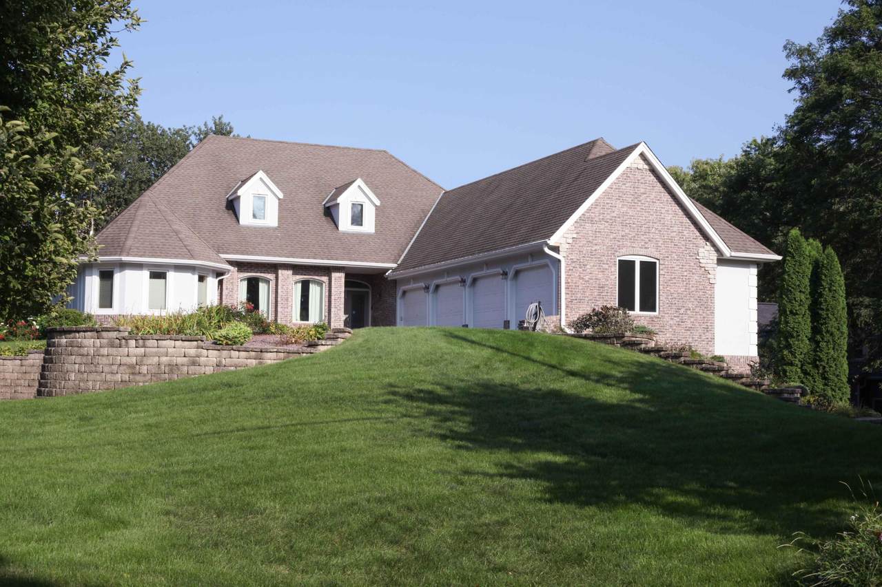 14775 Ridgemoor Dr - Photo 1